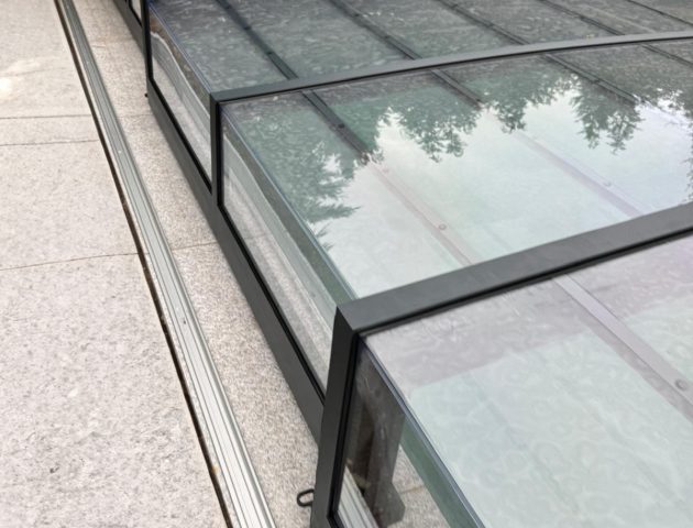 Aluna&reg; Nero Easy R1